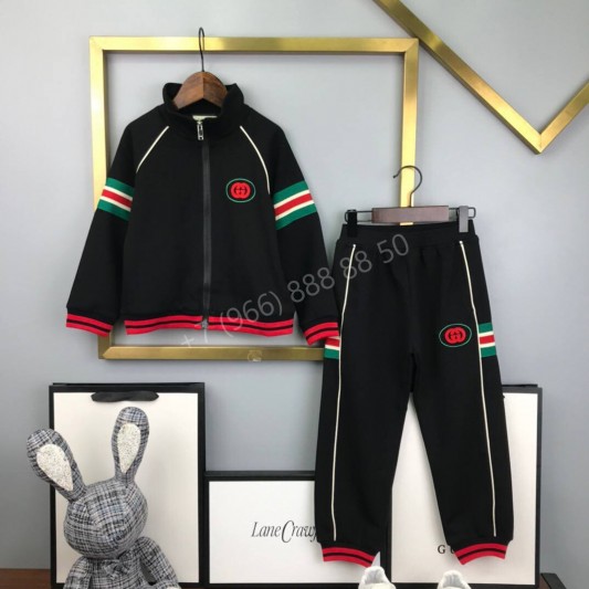 Костюм Gucci