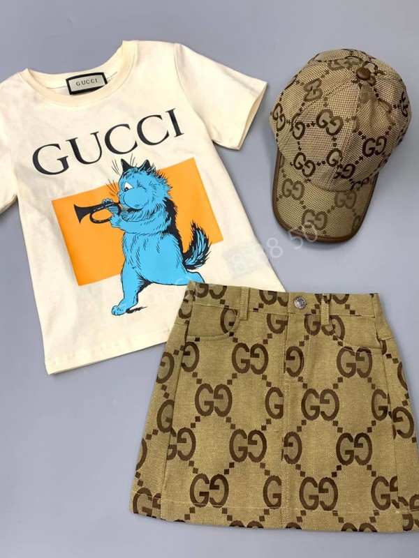 Костюм Gucci