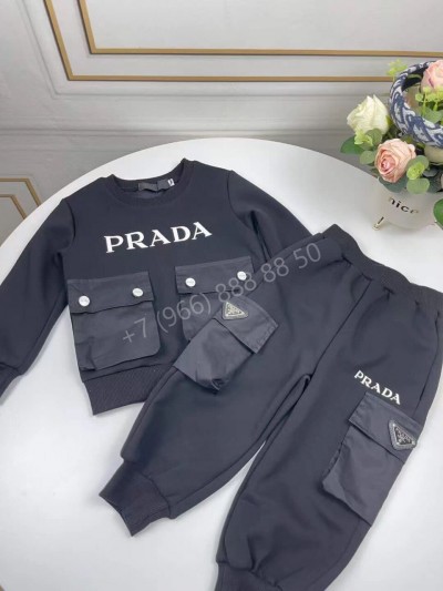 Костюм Prada