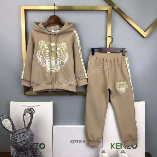 Костюм KENZO