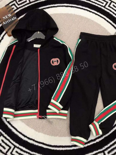 Спортивный костюм Gucci