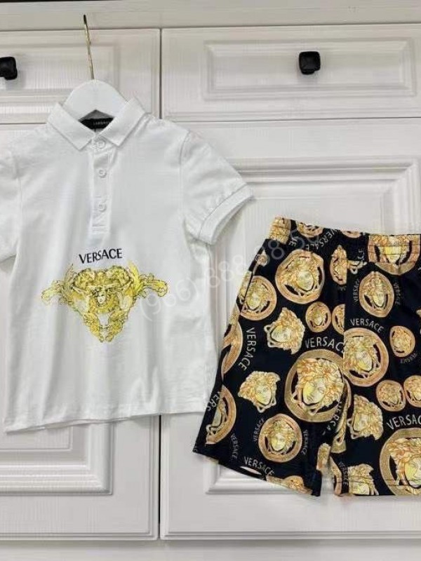 Шорты Versace