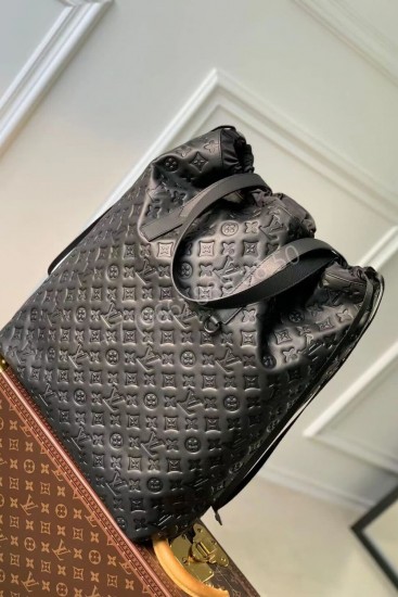 Сумка Louis Vuitton