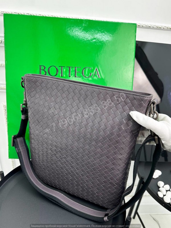 Сумка-мессенджер Bottega Veneta