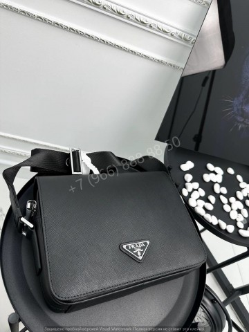 Сумка-мессенджер Prada