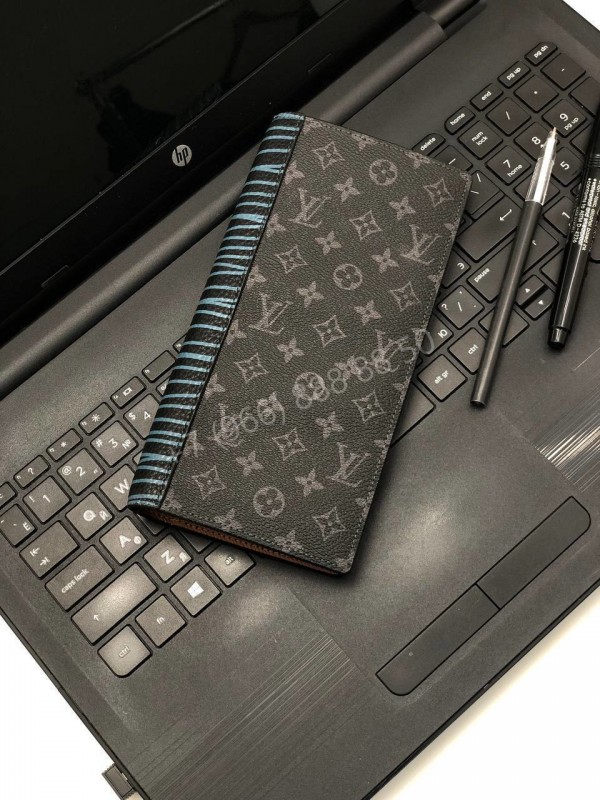 Кошелек Louis Vuitton