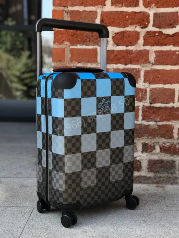Чемодан Louis Vuitton