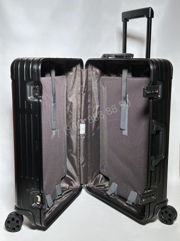 Чемодан Rimowa