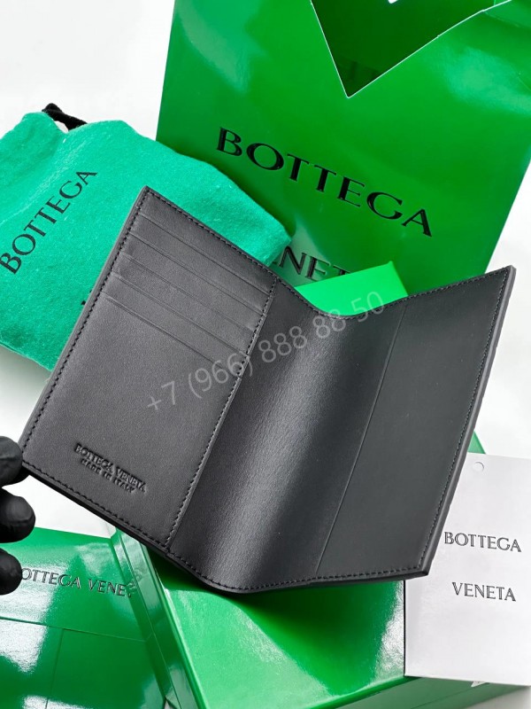 Обложка на паспорт Bottega Veneta