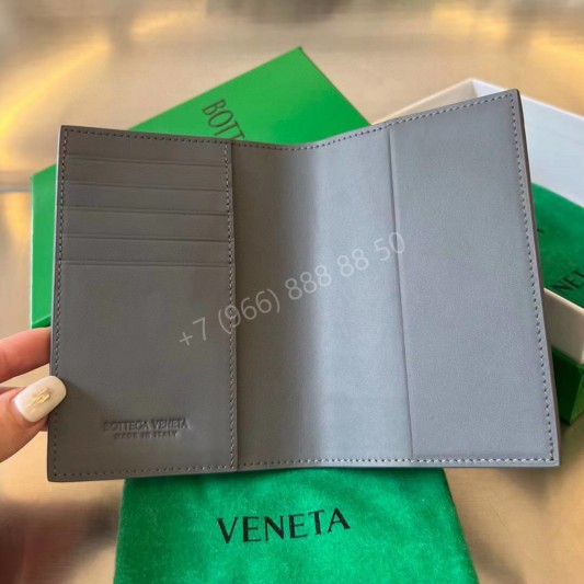 Обложка на паспорт Bottega Veneta