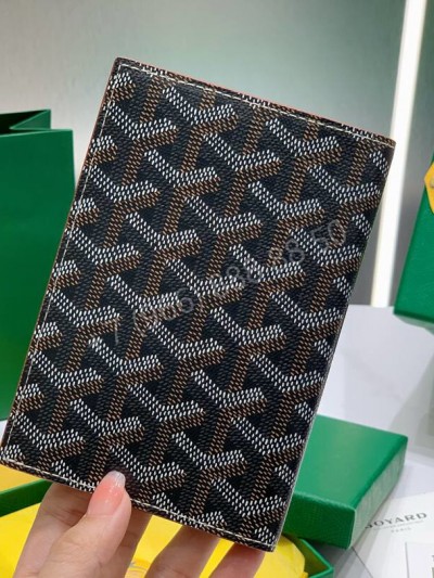 Обложка на паспорт Goyard