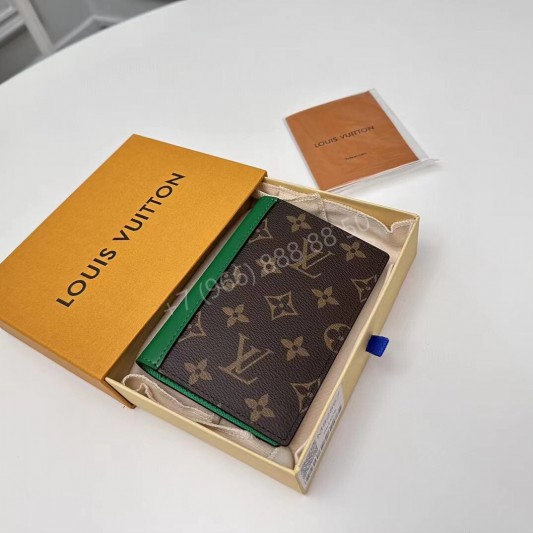 Обложка на паспорт Louis Vuitton