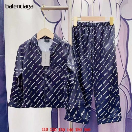 Пижама Balenciaga