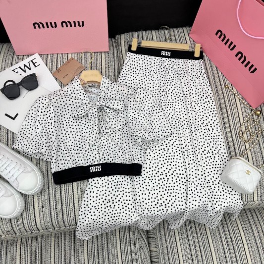 Костюм MIU MIU