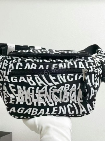 Поясная сумка Balenciaga