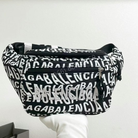 Поясная сумка Balenciaga