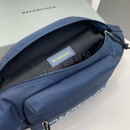 Поясная сумка Balenciaga