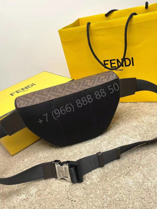 Поясная сумка Fendi