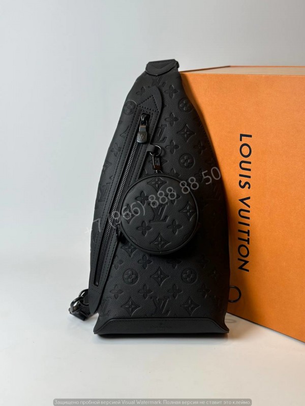 Сумка-слинг Louis Vuitton