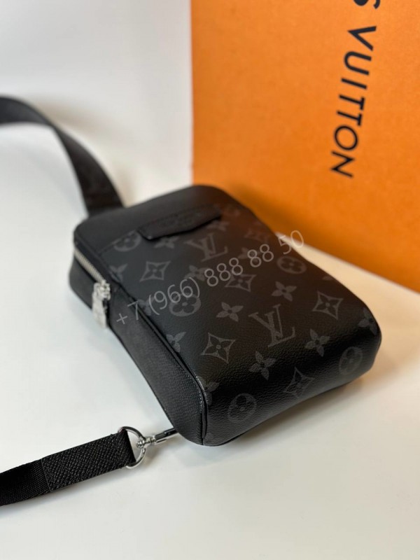 Сумка-слинг Louis Vuitton