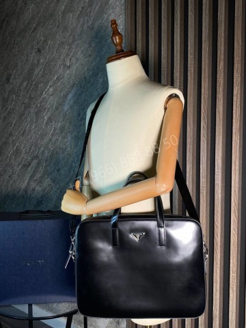 Деловая сумка Prada