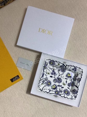 Пепельница Dior