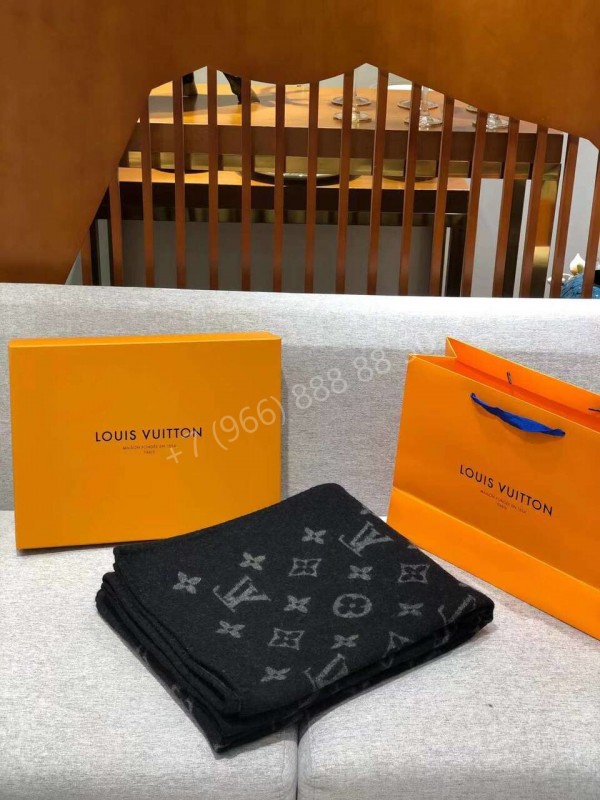 Плед Louis Vuitton