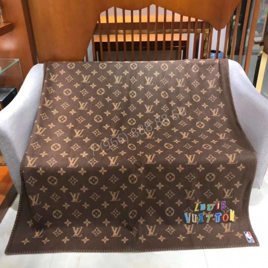 Плед Louis Vuitton