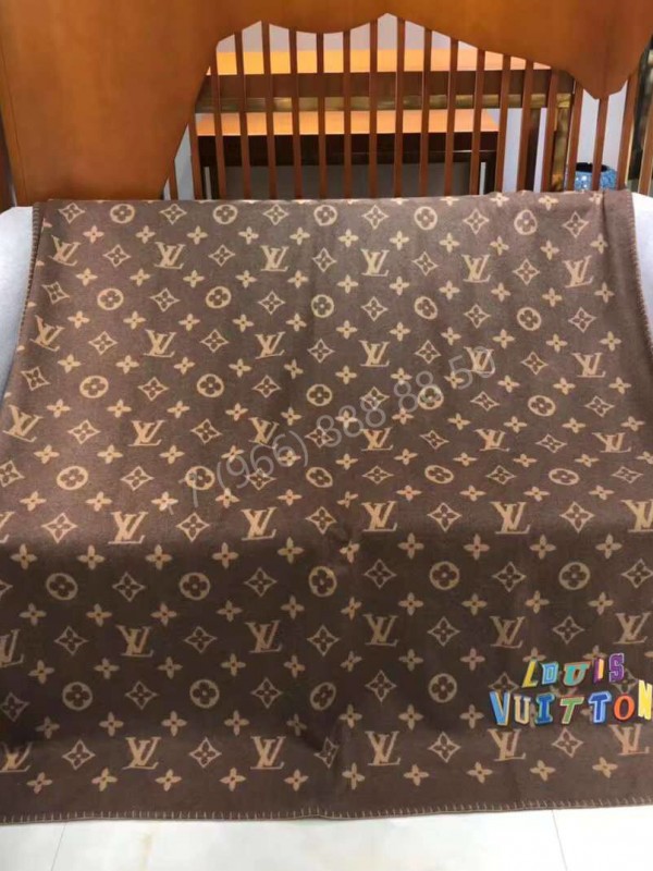 Плед Louis Vuitton