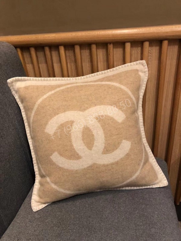 Подушка CHANEL