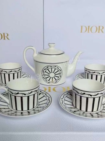 Чайный сервиз Dior