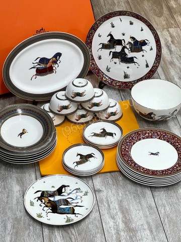 Столовый сервиз Hermes