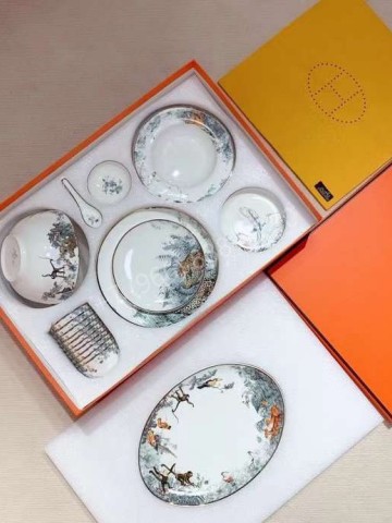 Столовый сервиз Hermes