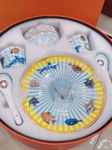 Столовый сервиз Hermes