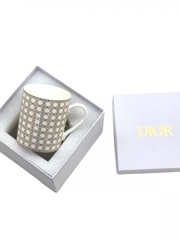 Кружка Dior