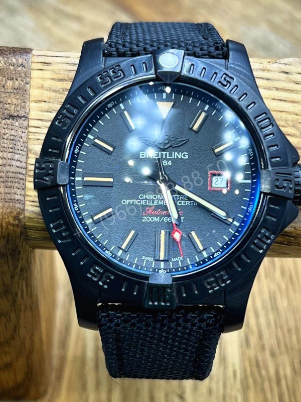 Часы Breitling