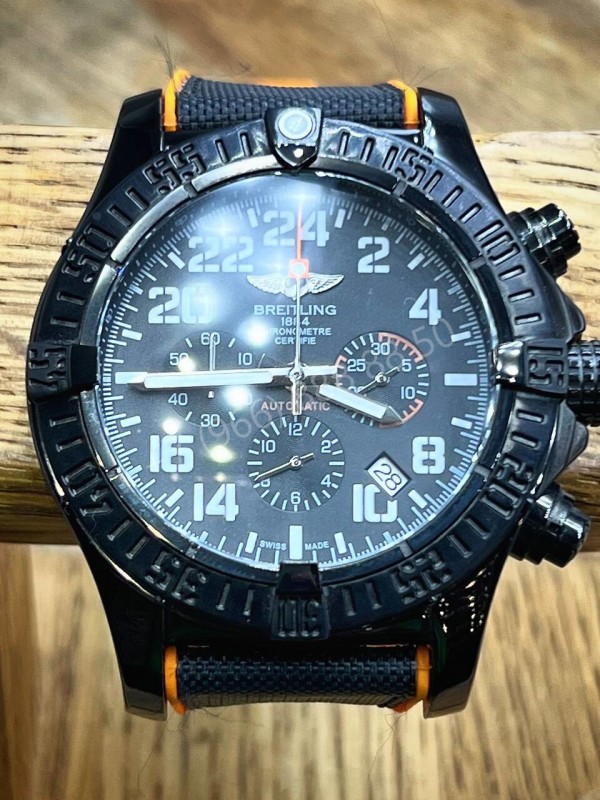 Часы Breitling