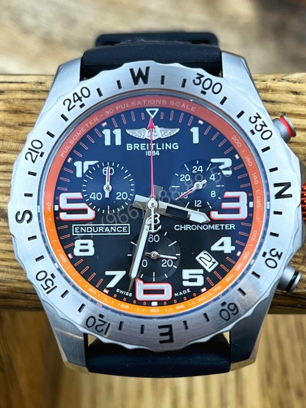 Часы Breitling