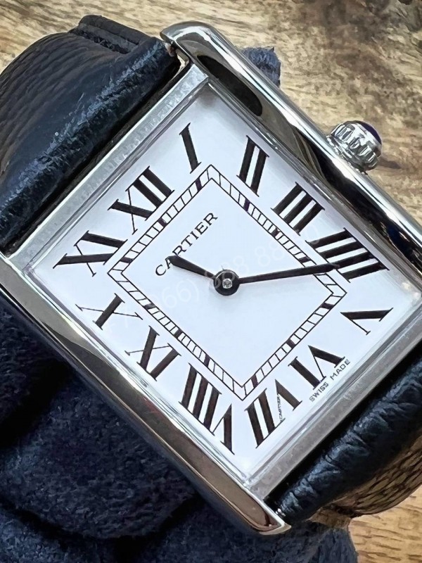 Часы Cartier