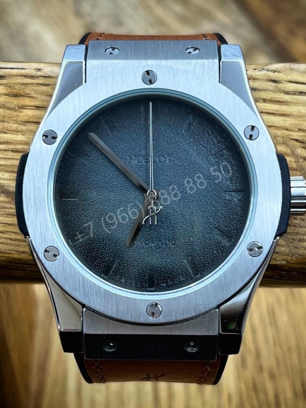 Часы Hublot