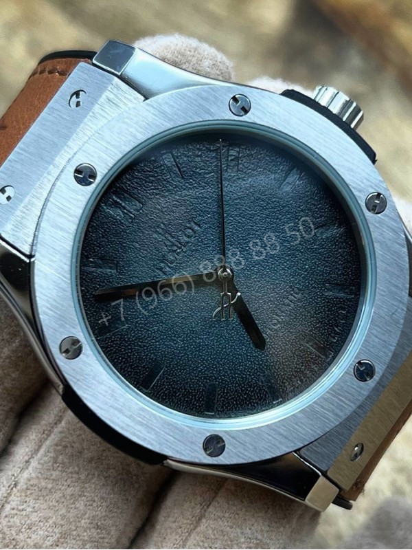 Часы Hublot