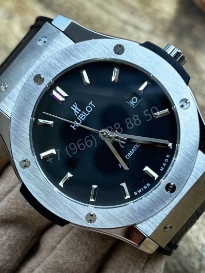 Часы Hublot