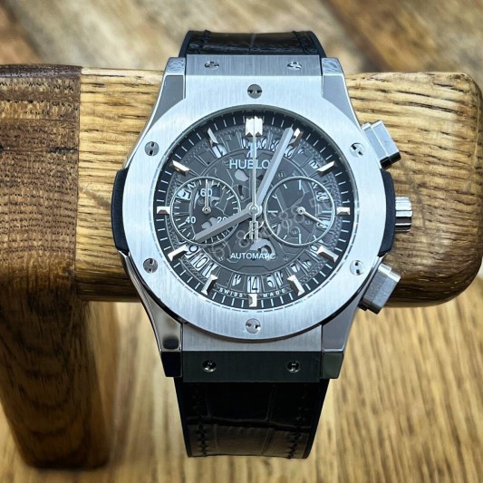 Часы Hublot