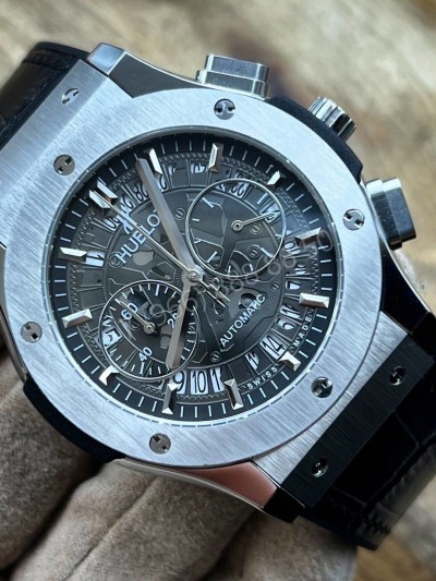 Часы Hublot