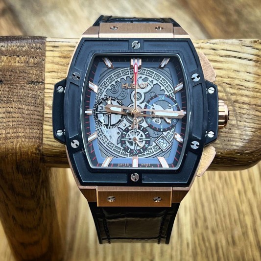 Часы Hublot