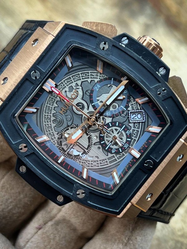 Часы Hublot