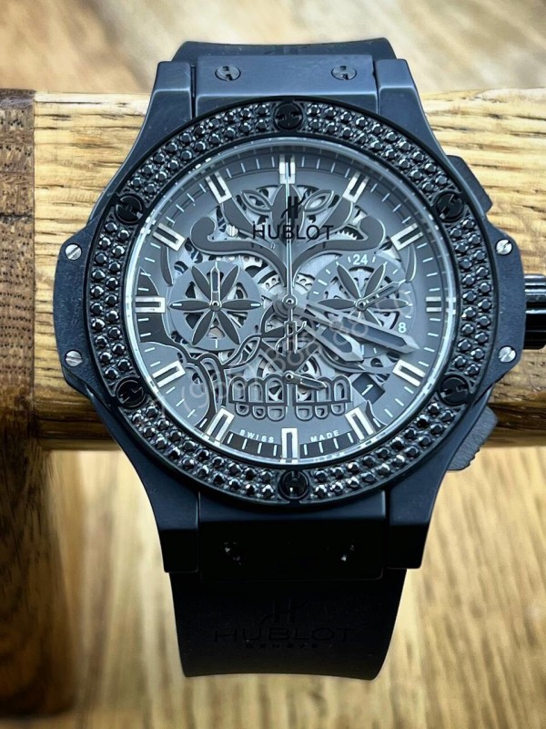 Часы Hublot