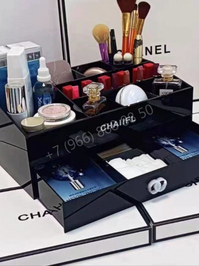 Органайзер для косметики CHANEL