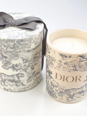 Ароматическая свеча Dior