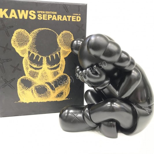 Фигурка Kaws